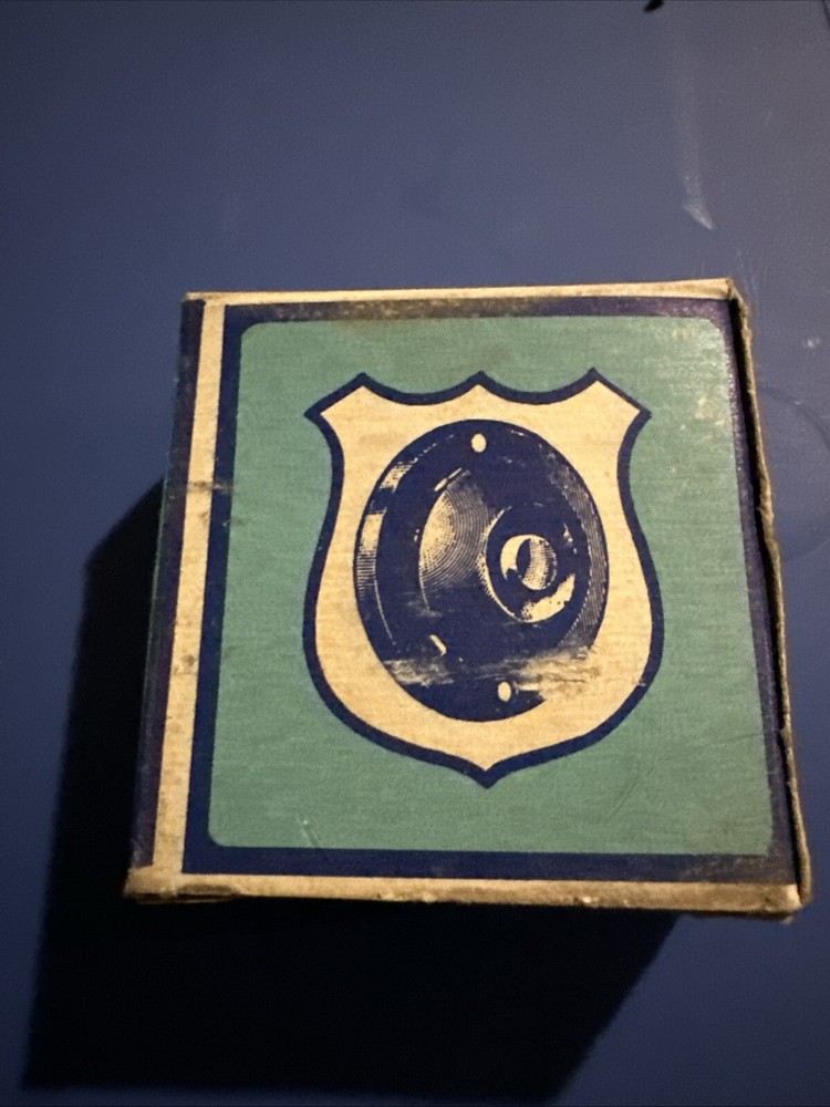 EAGLE ELECTRIC NO. 106 2-1/4" RND BRASS PUSH BUTTON