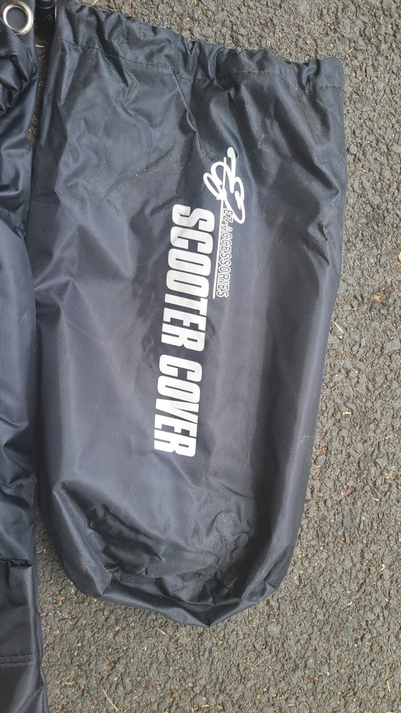 EZ Accessories Scooter Cover 0125BK