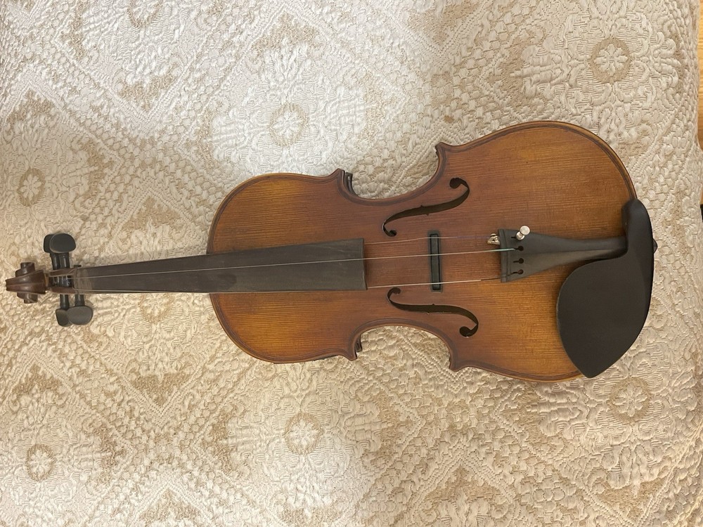 4/4 Violin With Tone Control