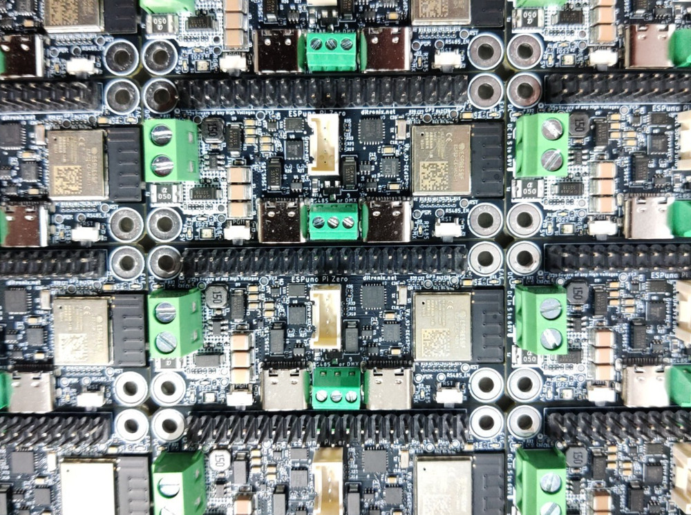 ESPuno Pi Zero ESP32-C6-1U STEM Maker DevKit SDK 60V DC Grove RS485 DMX MODBUS