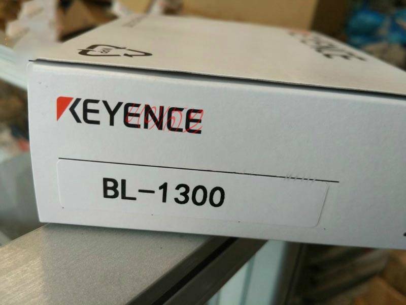ONE NEW KEYENCE BL1300 BL-1300 Subminiature digital bar code reader