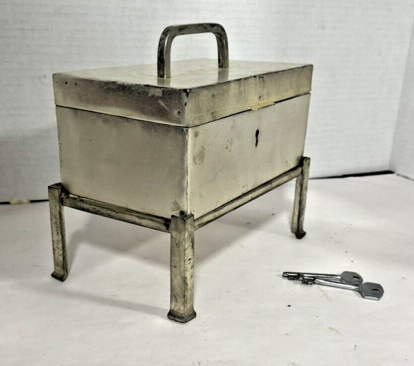 Box/Chest Metal Distressed Industrial Locking on Stand 2 Keys
