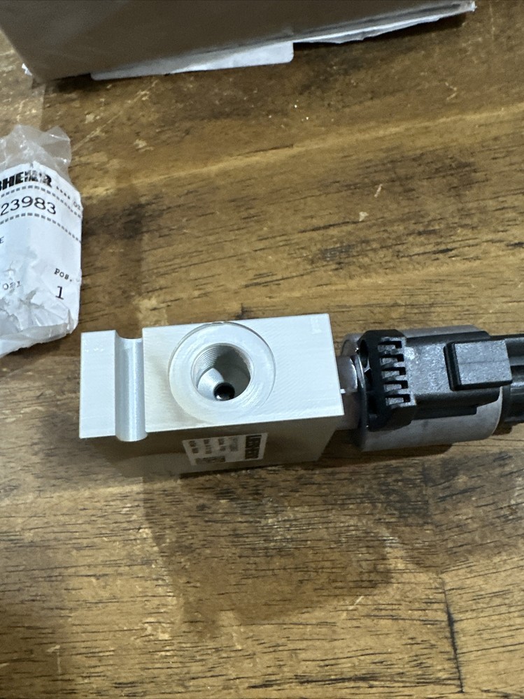 Liebherr Valve