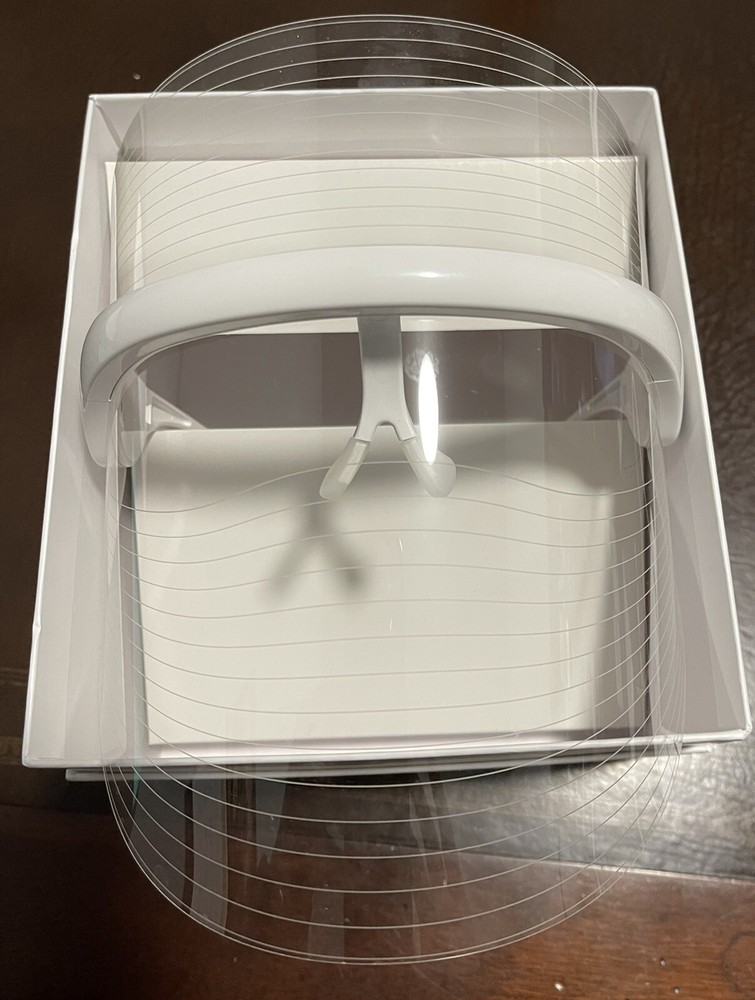 DMH Aesthetics LED Light Shield