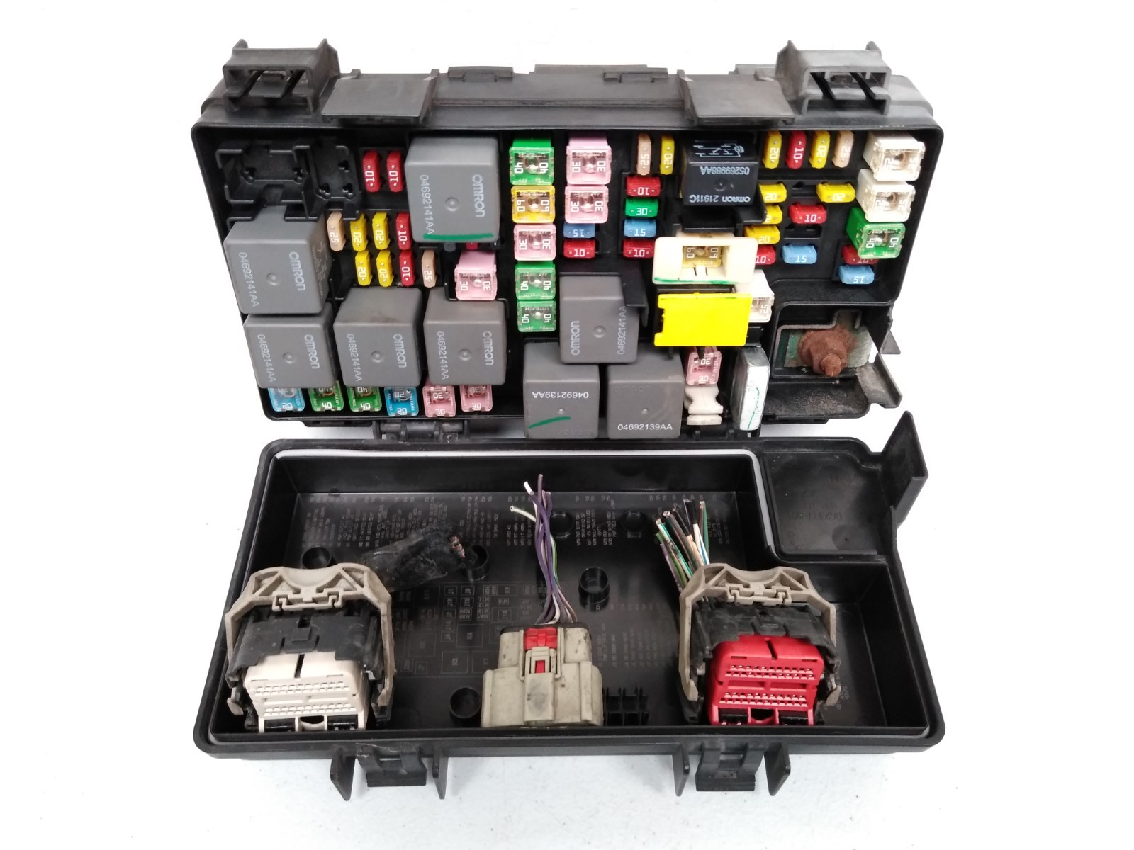 56049720AS Chrysler 2008 2009 Town & Country Fuse Box Grand Caravan TIPM OEM A57