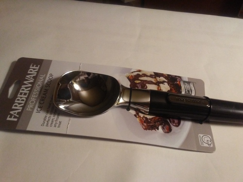 Farberware Professional Ice Cream Scoop NIP