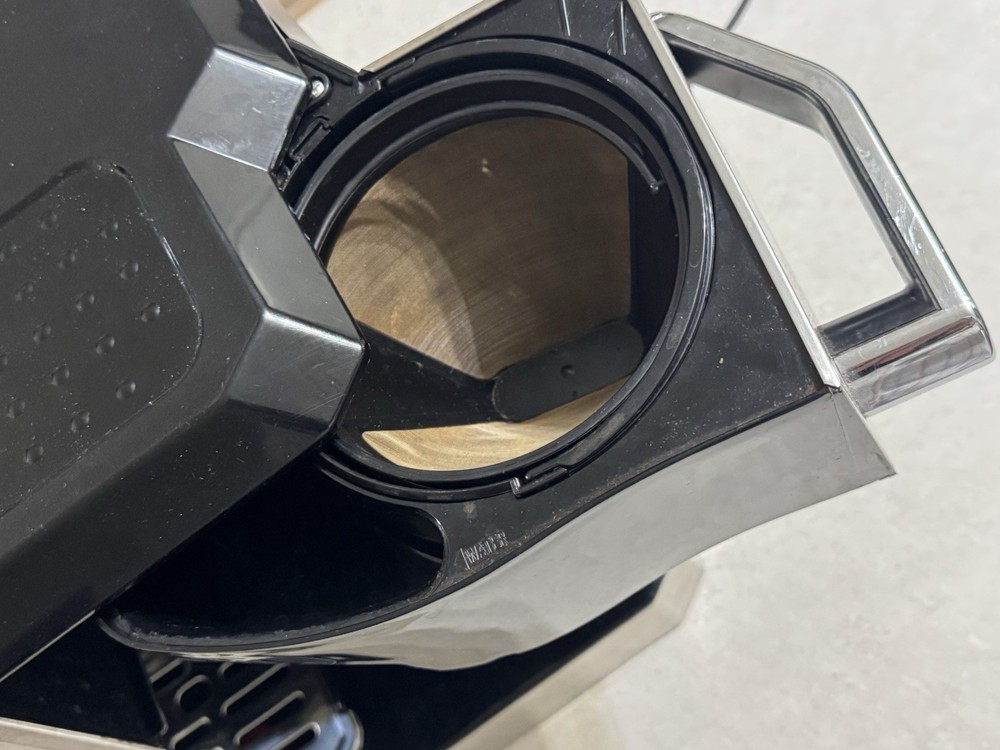 De'Longhi BCO330T Combination Drip Coffee and Espresso Machine - See Description