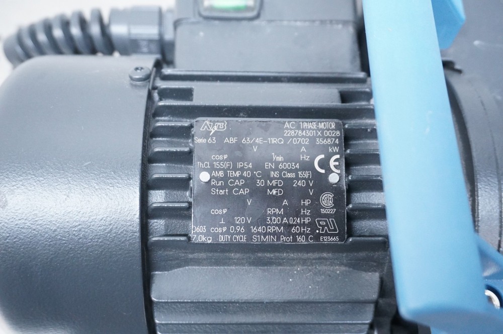 Vacuubrand DVP 2C - TYRO 12 Vacuum Pump