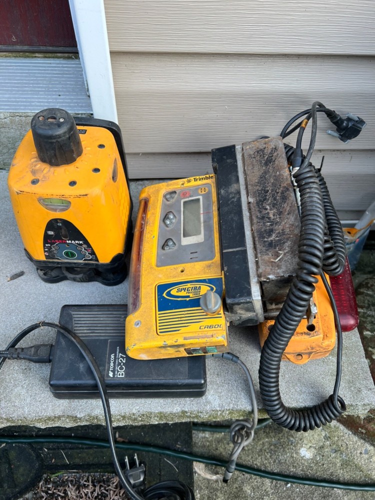 spectra precision laser level cr600