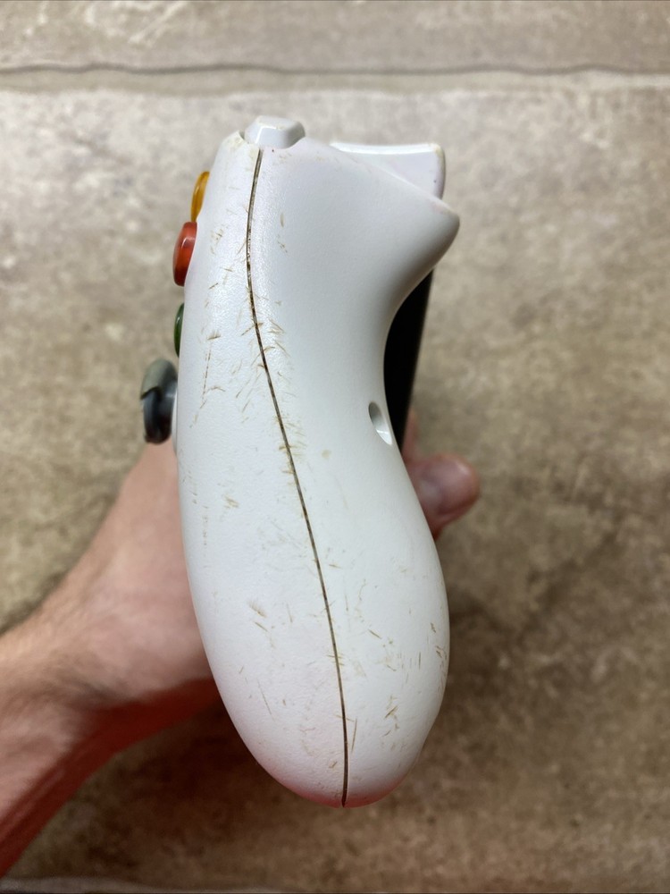 Official Microsoft Xbox 360 White Wireless Controller OEM w/THUMB COVERS!