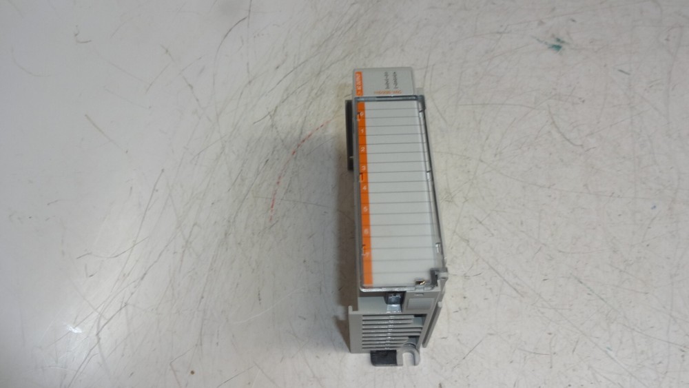 Compact I/O 1769-OA8 Output Module