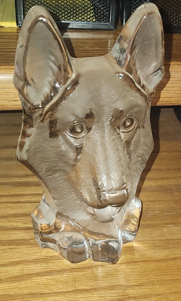 German Shepard 7' Glass Decor