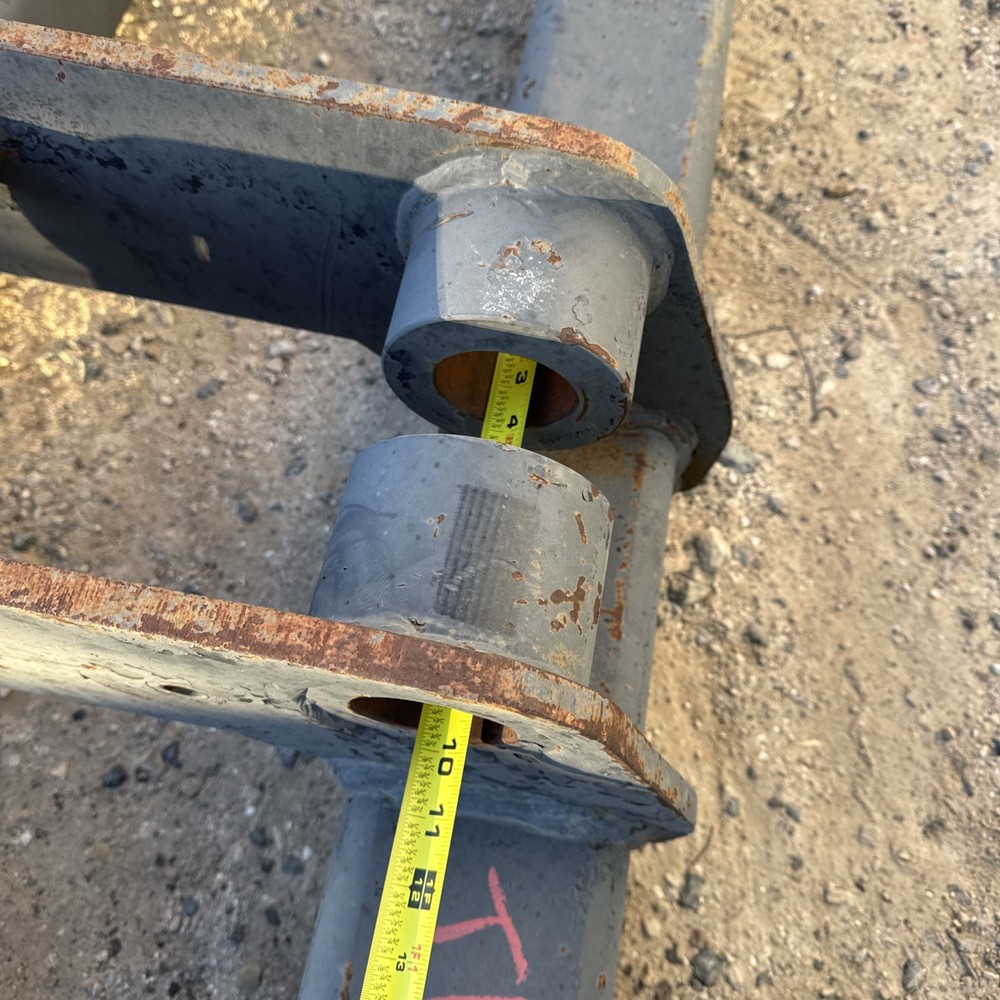 Pemberton Wheel Loader Fork Bracket Case 621c New