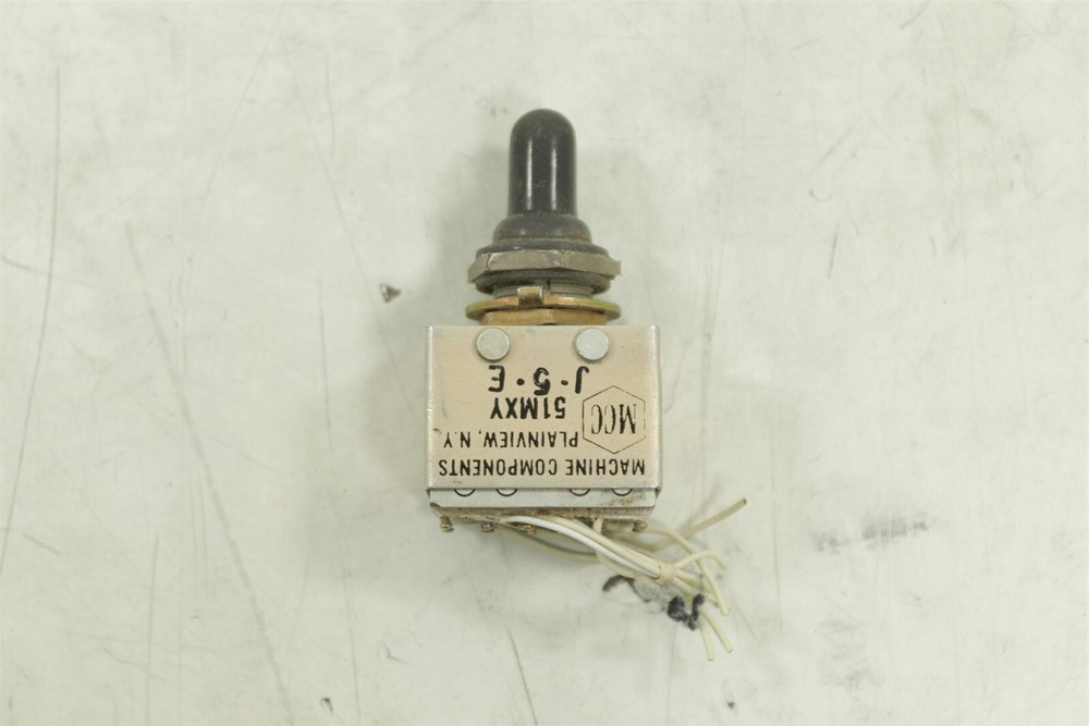 MCC Machine Components Joystick Toggle Switch 51MXY 2-Axis 5-Positions Momentary