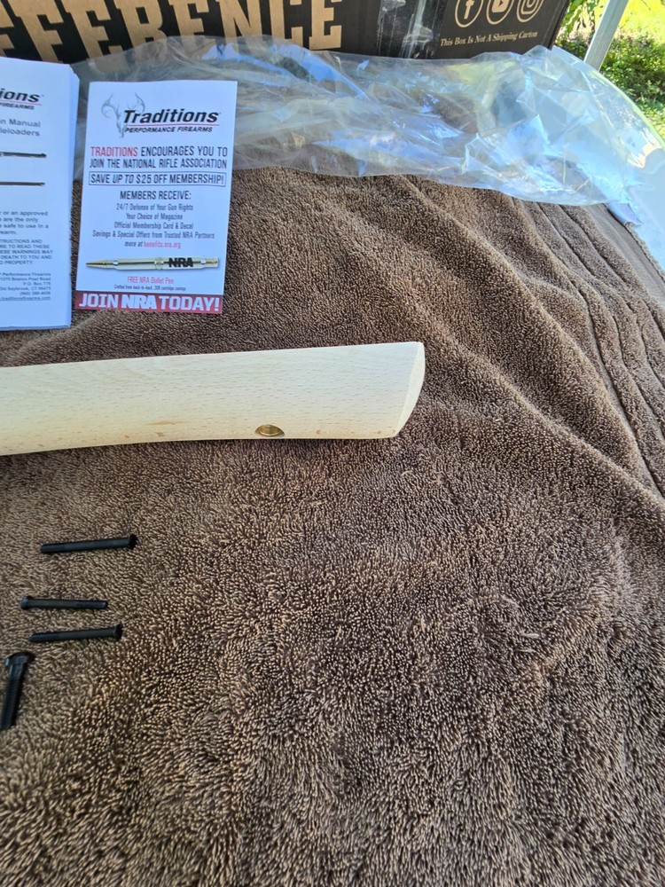 BLUNDERBUSS TRADITIONS 54 CAL BLACK POWDER MUZZLELOADING RIFLE PERCUSSION NOS