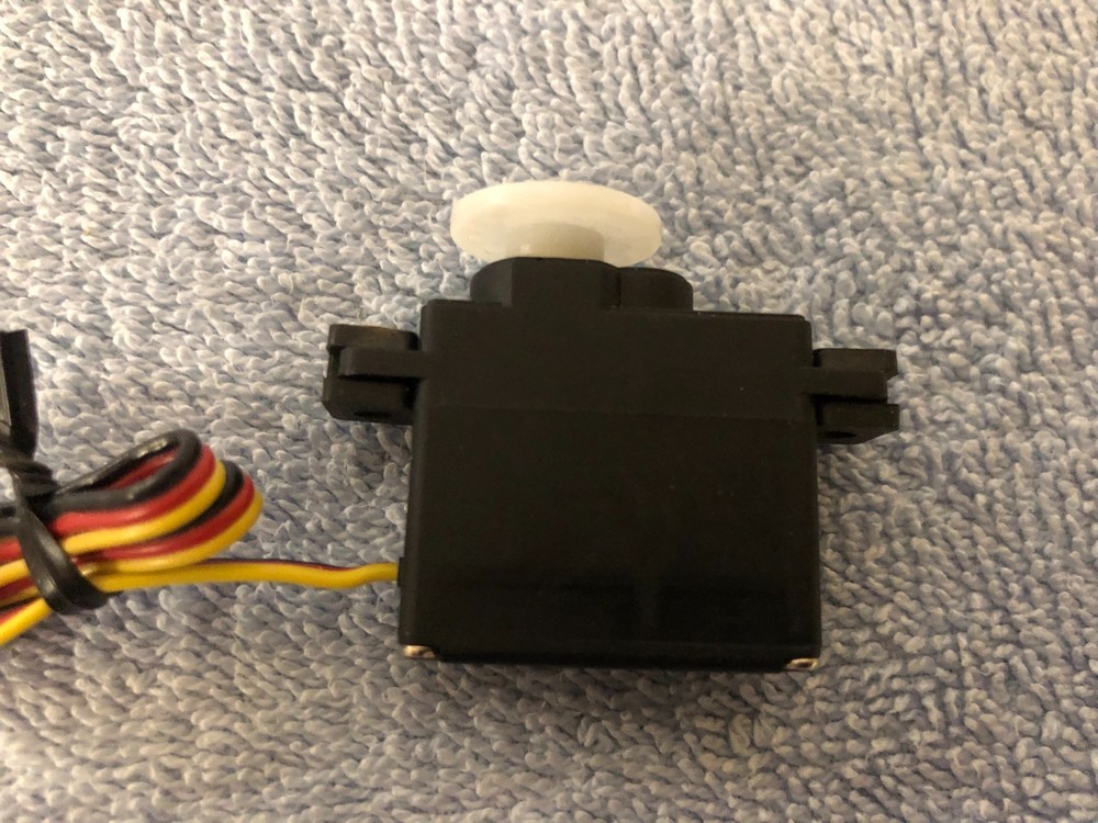 Hitec HS-81 Micro Servo