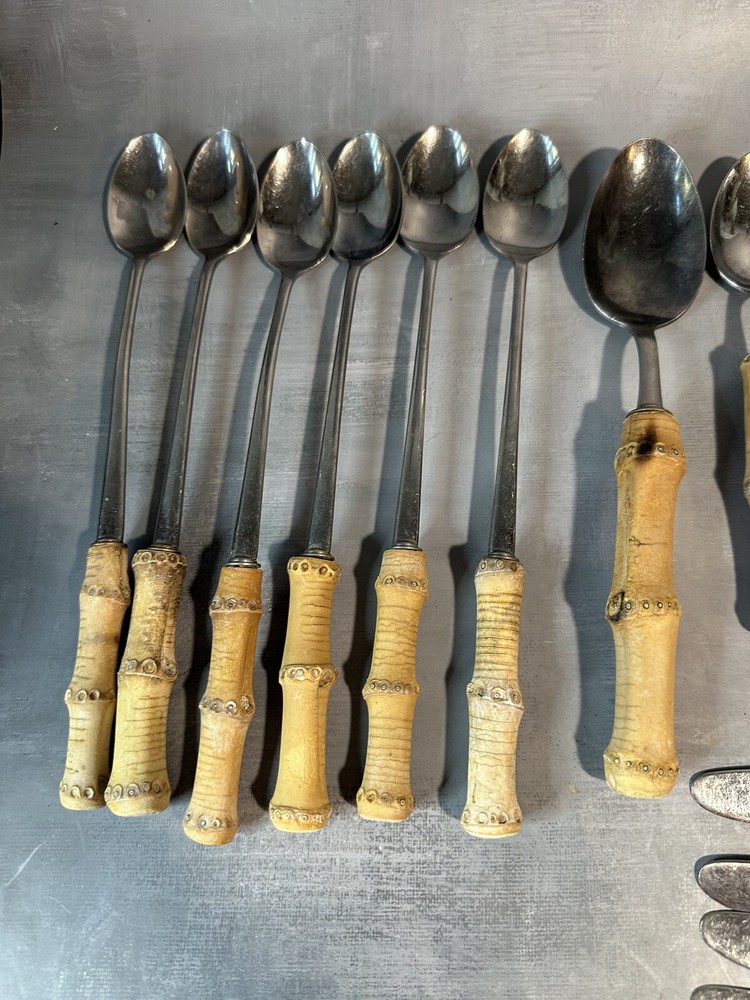 19 Piece Cal Hawaii Bamboo Flatware