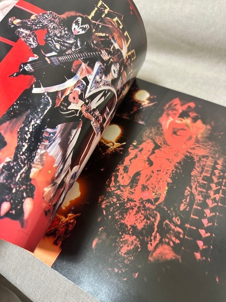 KISS Dynasty Tour 1979 Official Tour Program Book Original 4 Members