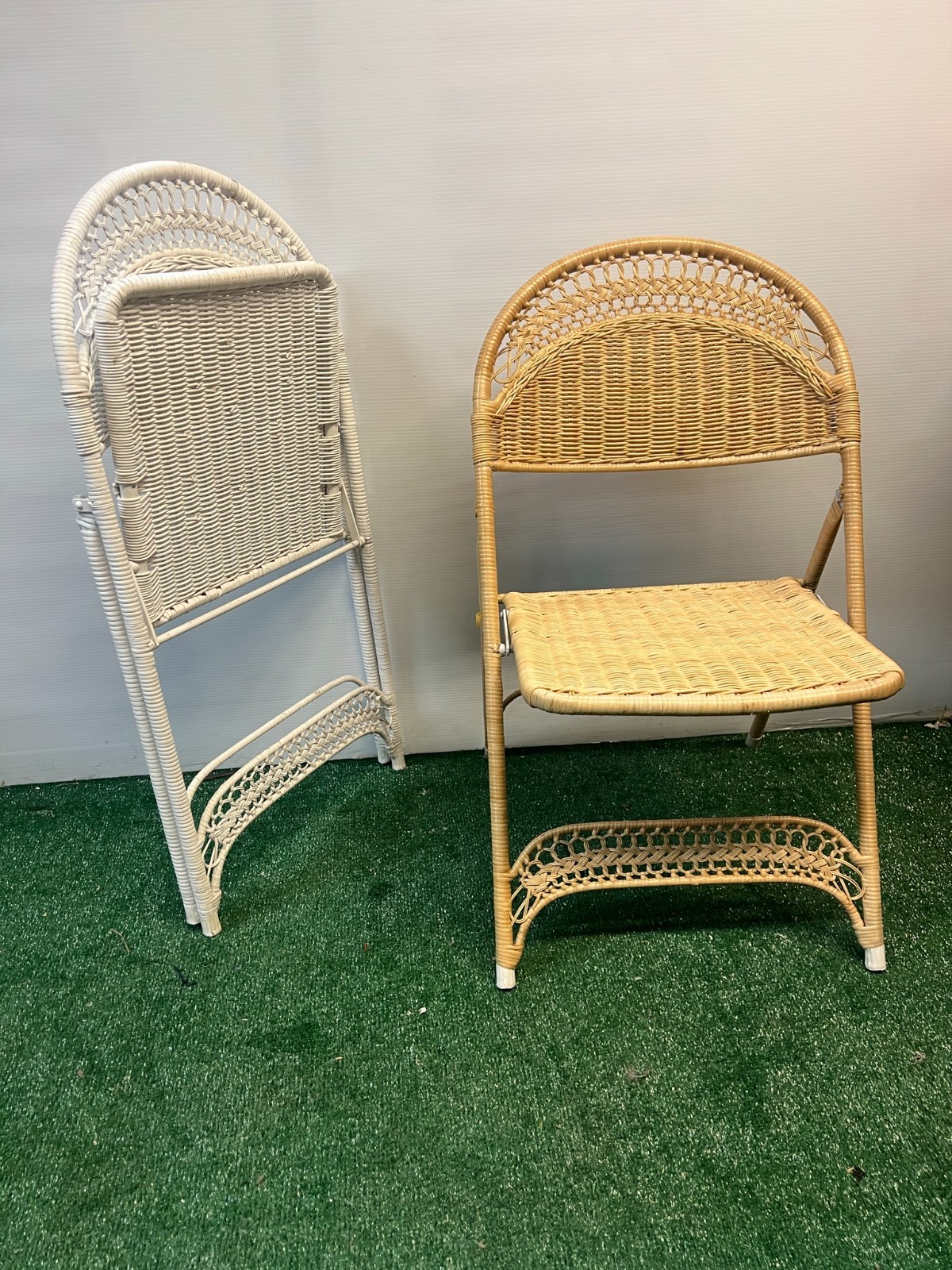 Antique White Wicker Folding Chairs Set of 2 for Home Office, Metal Frame