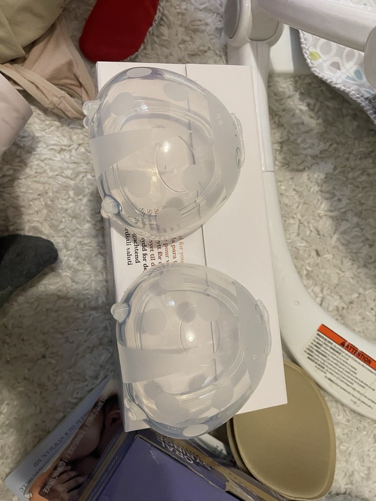 Breastfeeding lot
