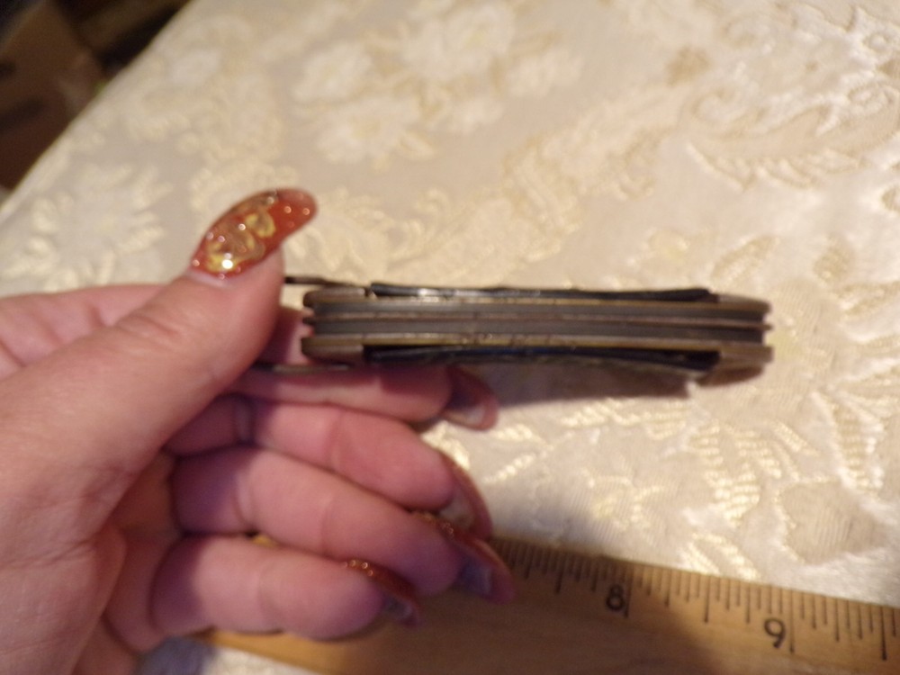 VTG Cameo Pocket Knife
