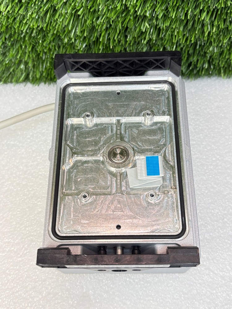 UNTESTED | Hamilton 199034/00 Heater Shaker for Liquid Handler - AS IS