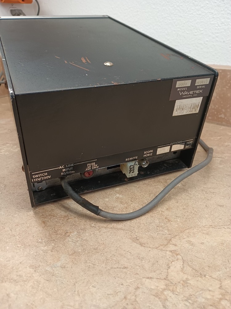 Wavetek Model 2001 Sweep Signal Generator, Powers On - Untested