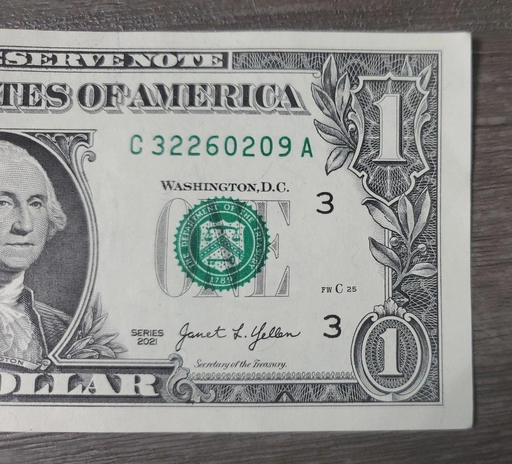 2021 $1 Dollar Bill Error Misaligned Offset Print C32260209A FW