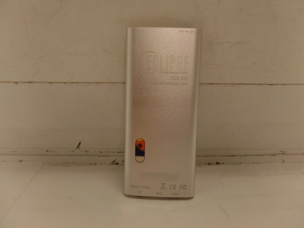 Eclipse ECLIPSE200SL8GB 8GB Silver Flash Portable Media Player AS IS BAD BATTERY