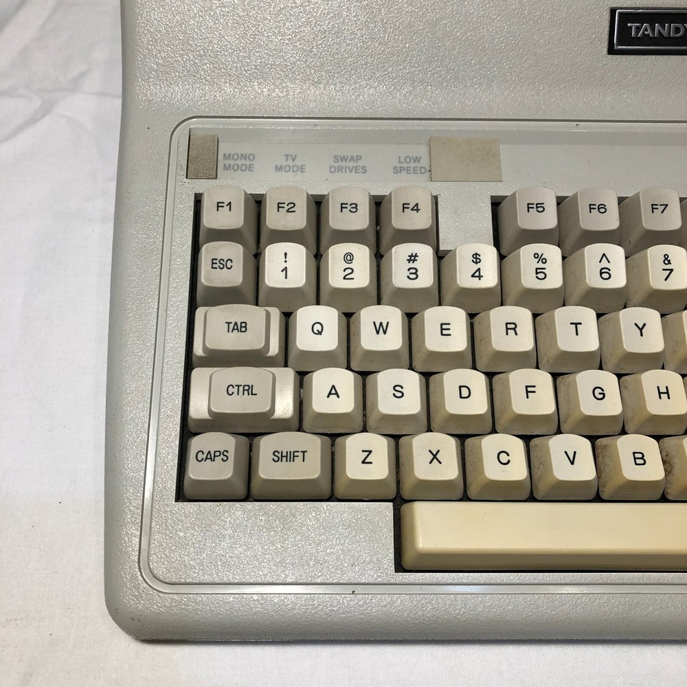 Tandy 1000 EX 25-1050B Personal Computer Clean - Powers On UNTESTED, PARTS ONLY
