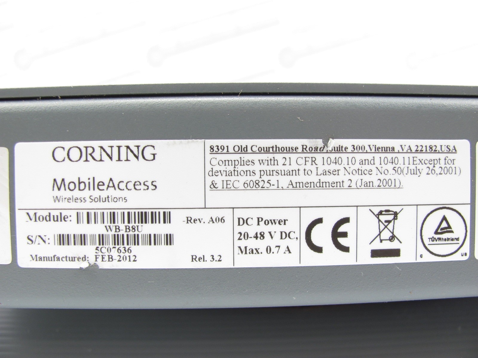 CORNING - W8-B8U - 8-PORT BASE UNIT MOBILE ACCESS - 8 x SC/APC optical - 1RF