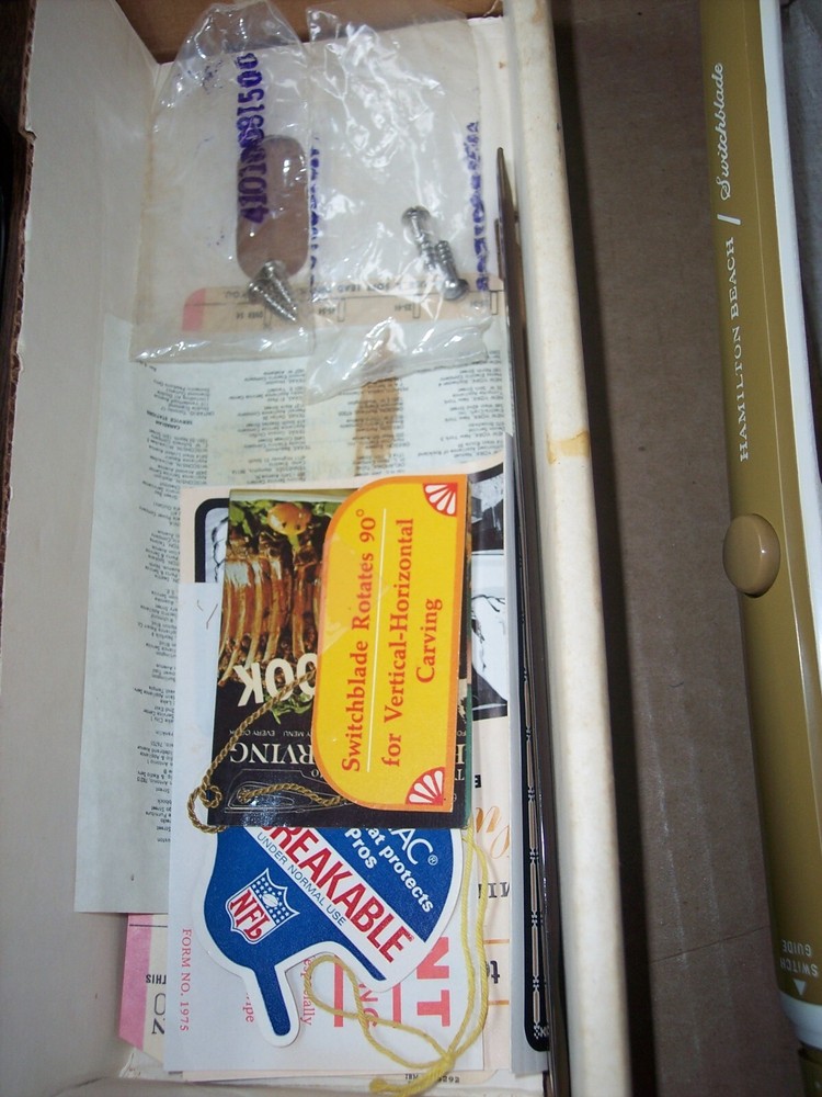 vintage Hamilton Beach switchblade electric Kitchen knife wall mount kit *nice*