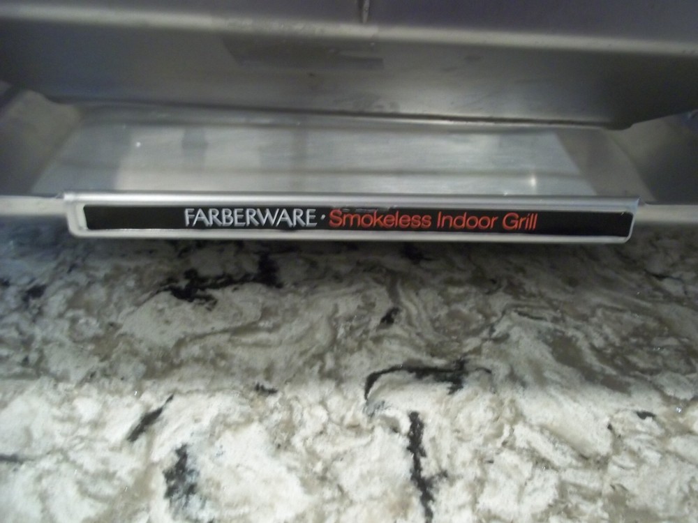 FARBERWARE OPEN HEARTH 455N INDOOR SMOKELESS GRILL & MANUAL