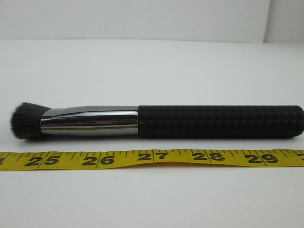 New Laruce Flat Angle Make Up Makeup Brush LR331