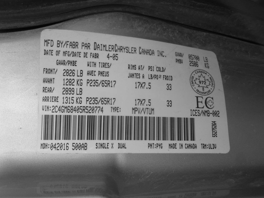 Used Front Left Steering Knuckle fits: 2005 Chrysler Pacifica Front Left Grade A