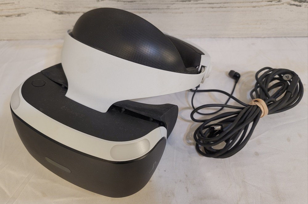 Sony Playstation 4 VR Bundle