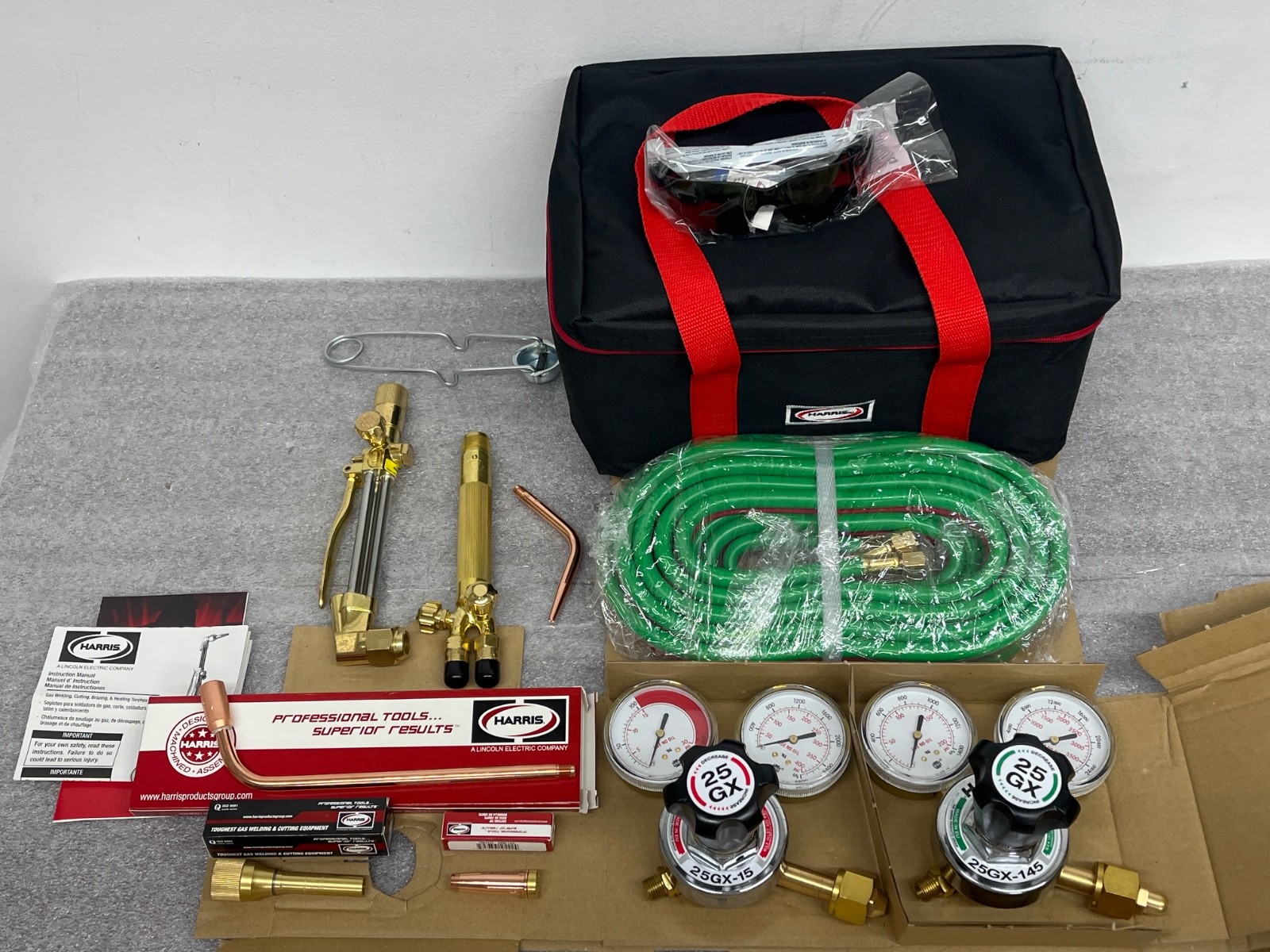 Harris HHD 25GX Deluxe Ironworker Outfit for CGA 540/300 - 4401370