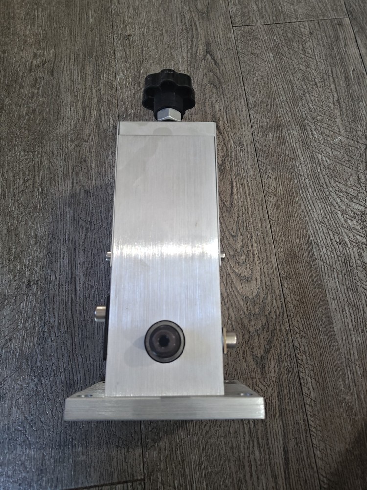 CREWORKS Manual Copper Wire Stripping Machine (1.5-25 mm)Cables Wire Stripper