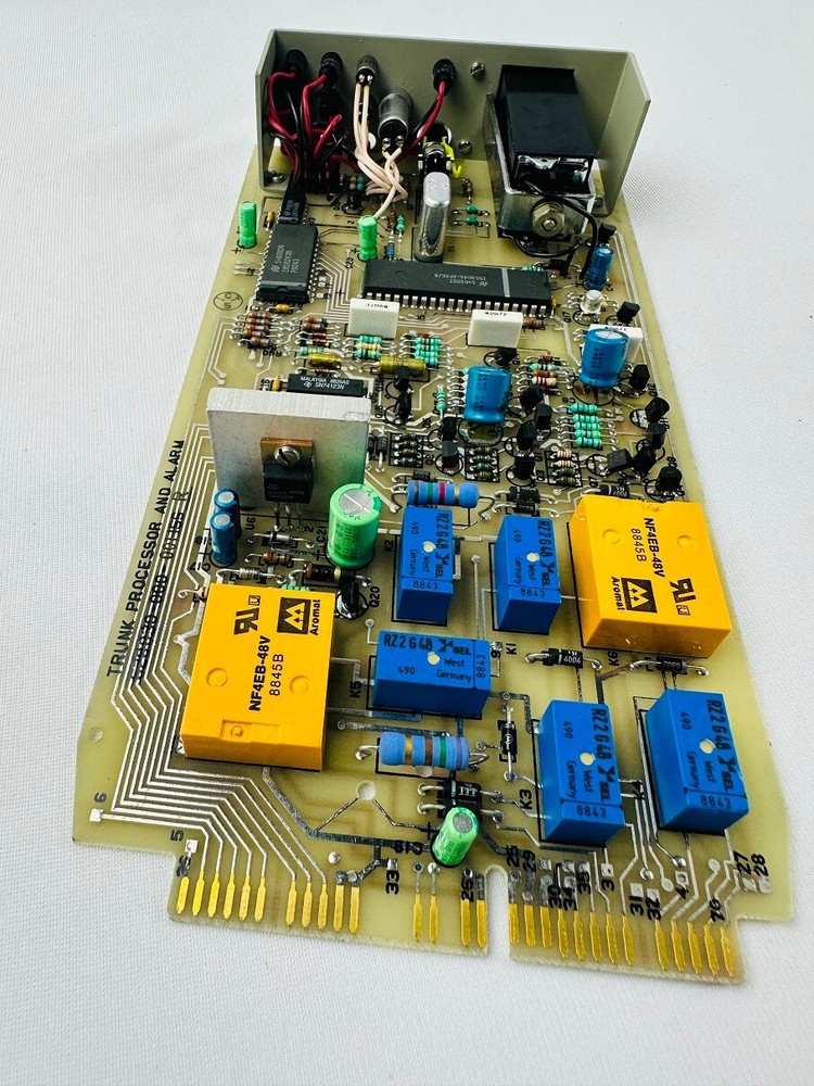 Alcatel D4TPT101AA Trunk Processor & Alarm Module