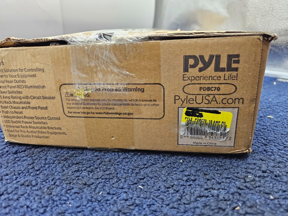 PYLE PDBC70: 15 Amp Power Supply Power Switch Control Unit, Rack Mountable