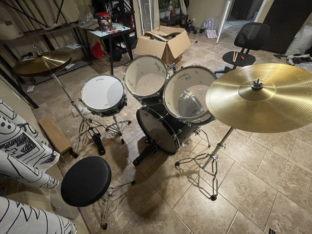 Asthorpe Black Glitter Drum set