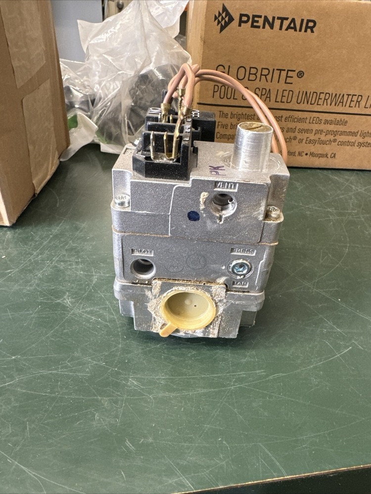 42001-0051S Combo Gas Control Valve Kit MasterTemp/Max-E-Therm Pentair