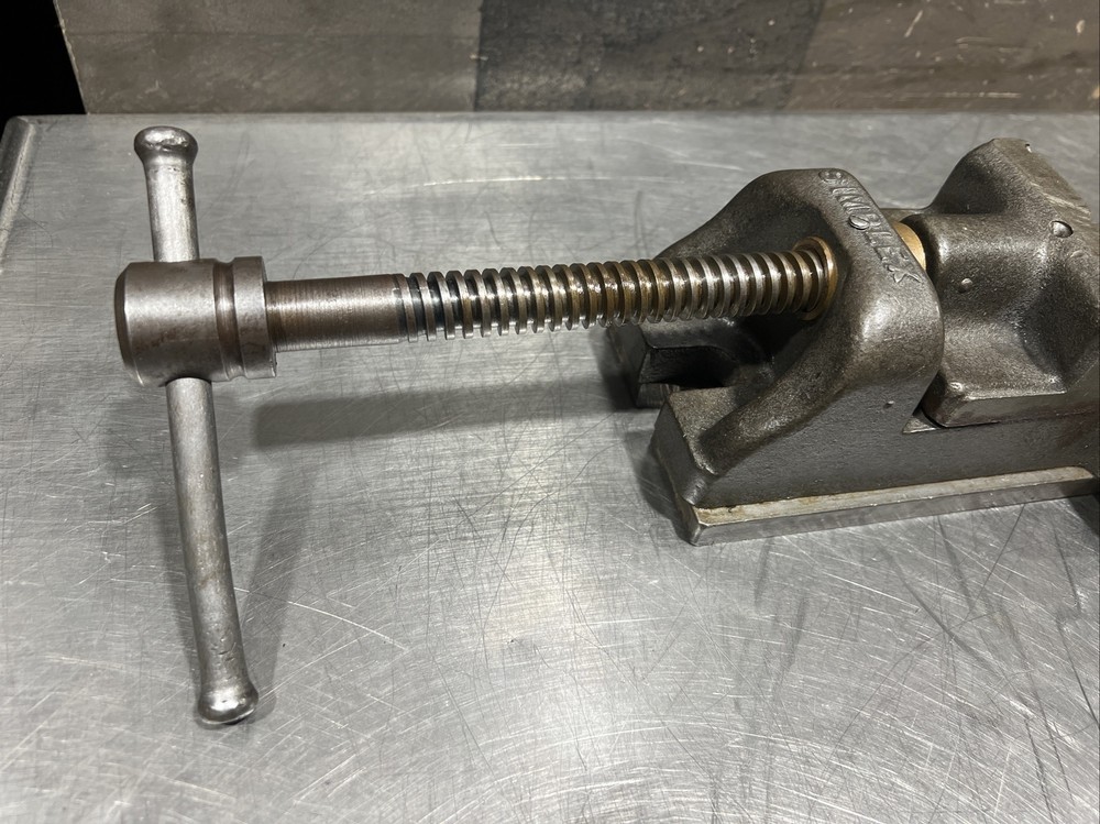 Vintage Simplex Machinists Vise