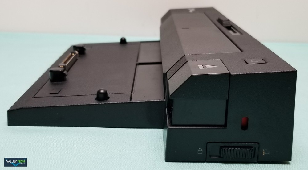 DELL Docking Replicator Station PRO2X 0YP021 New Open box