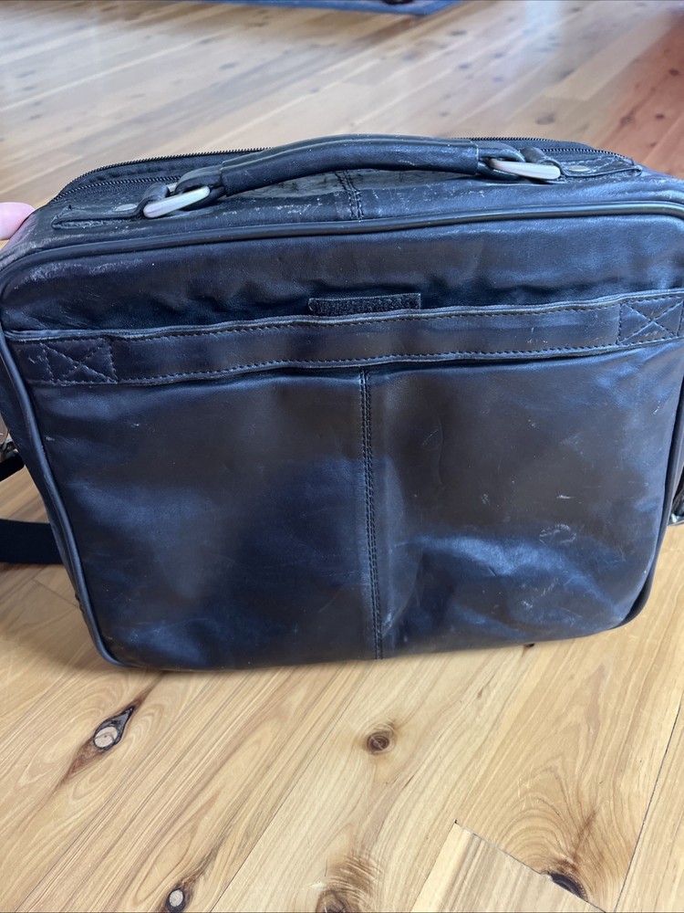 Infocus LP120 DLP Portable Projector With Leather Case