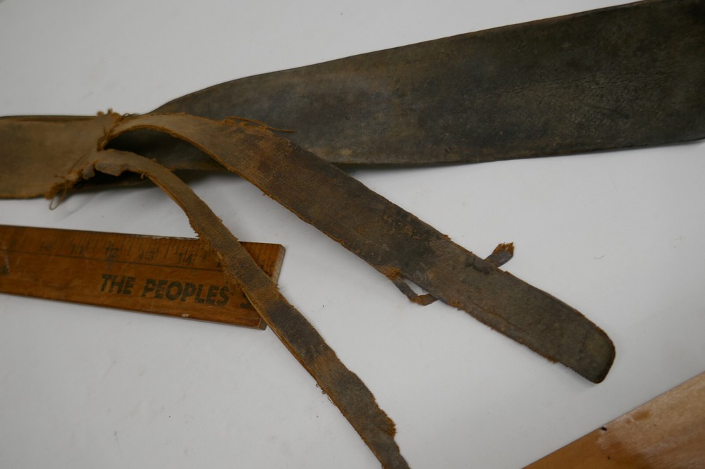 Antique old Strop Leather Strap Barber Straight Razor Sharpener Primitive