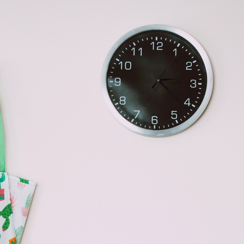 Wall Clock Movement Kit with Plastic Clock Hands and Mute Mechanism Replacement