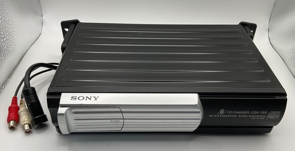 Sony 6 CD Changer CDX-T69 Untested