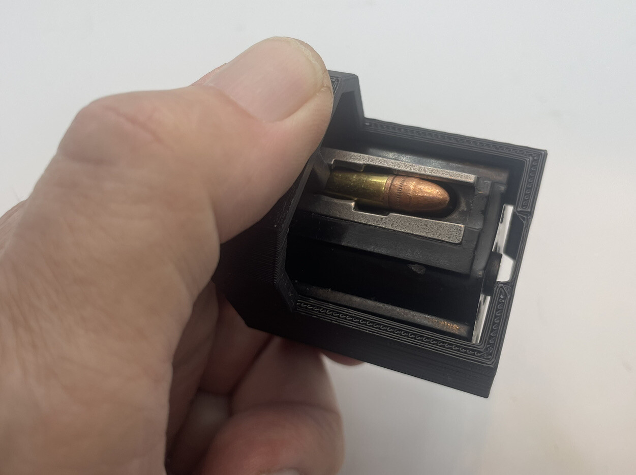 Magazine Loader Compatible w/Ruger 10/22 Magazine speedloader “Thumb Saver”!