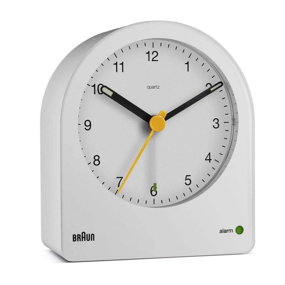 Braun BC22 Analogue Alarm Clock – Continuous Backlight & Quiet Quartz (White)